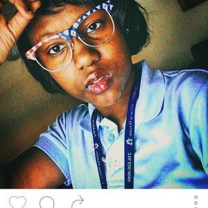 Meet your Posher, Lakia